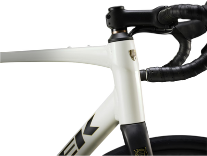 Trek Domane AL 4 Gen 4 Aluminium Endurance Rennrad Era White