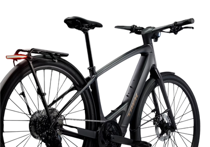 Trek FX+ 7 besonders leichtes, leises und schlankes E-bike Schwarz