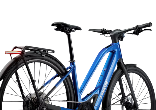 Trek FX+ 7 Midstep besonders leichtes, leises und schlankes E-bike Blau