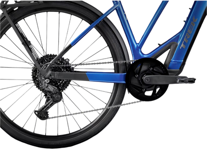 Trek FX+ 7 Midstep besonders leichtes, leises und schlankes E-bike Blau