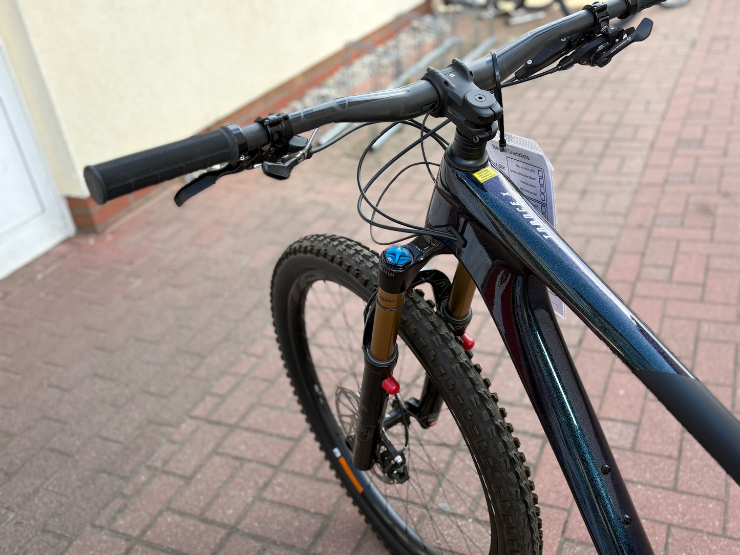 Giant Trance X Advanced Pro 1 Gloss Starry Night Hochwertiges Enduro Fully Mountainbike für Sport und Trail