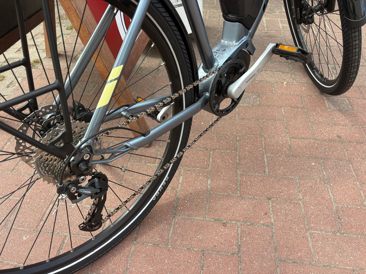 Kellys E-Cristy 10 SH 2024 – Komfortables E-Trekkingrad mit Shimano Steps (B-Ware)