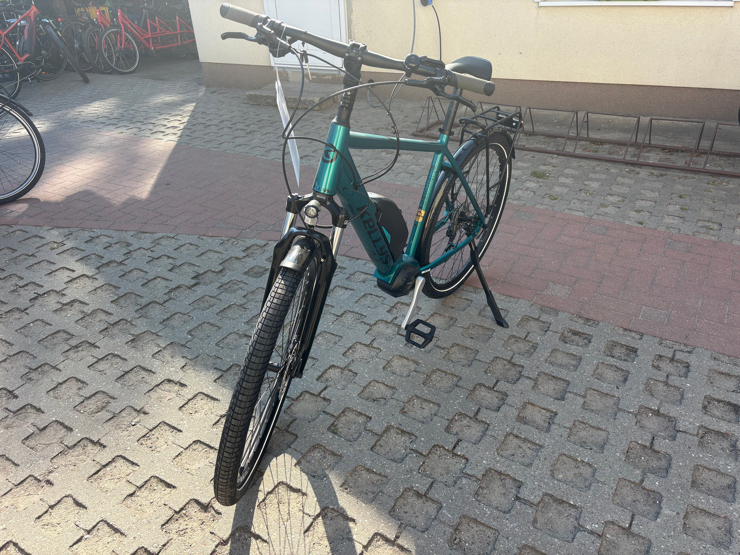 Kellys E-Carson 10 SH 504 2023 – Sportliches E-Trekkingrad mit Shimano Steps (B-Ware)