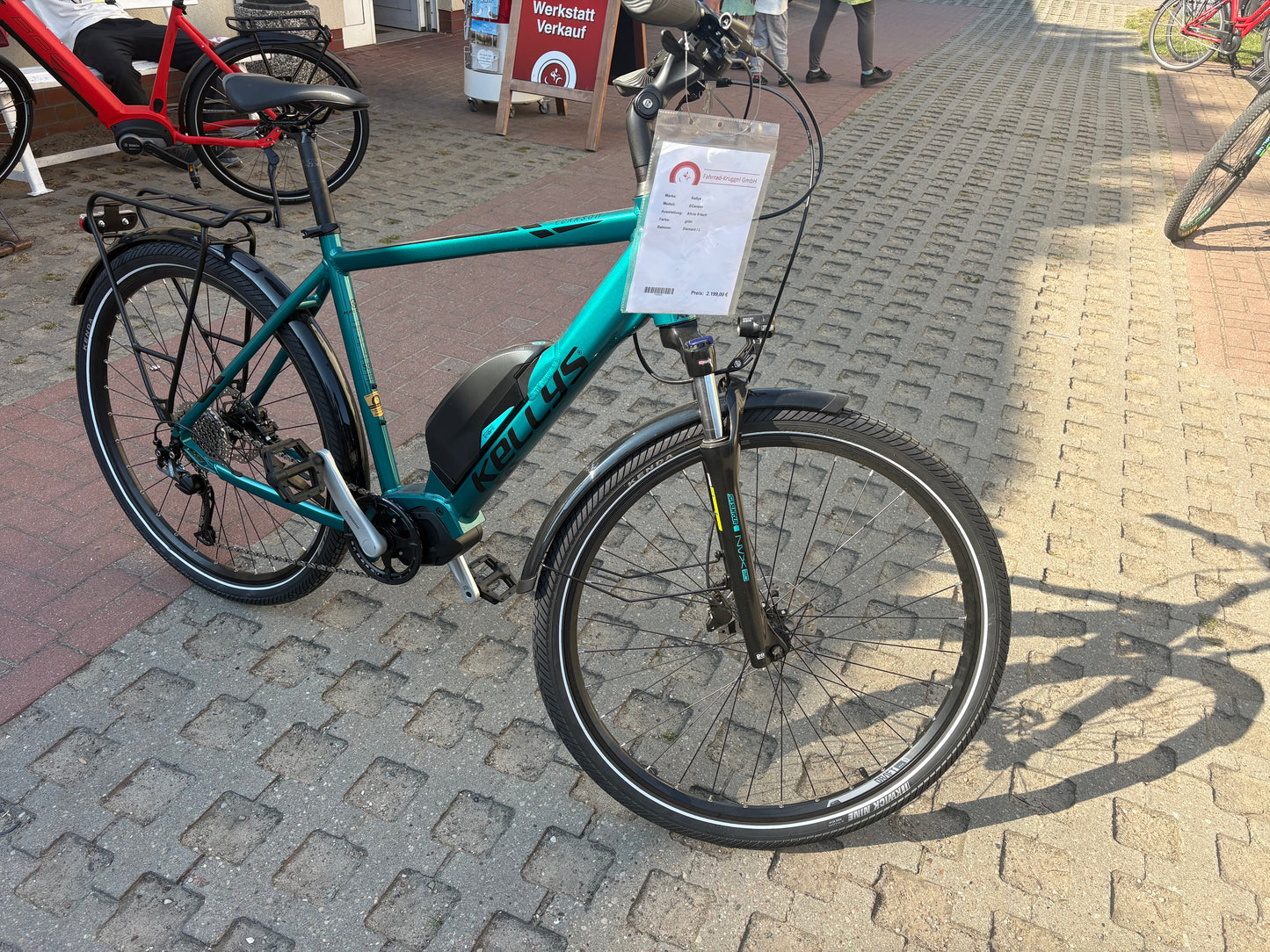 Kellys E-Carson 10 SH 504 2023 – Sportliches E-Trekkingrad mit Shimano Steps (B-Ware)
